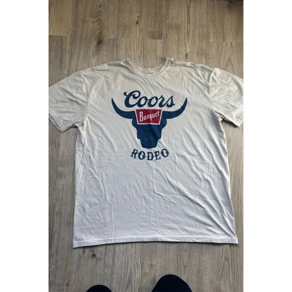 Coors Banquet Rodeo T Shirt Men’s XL Beige Bull Western Beer Graphic Tee